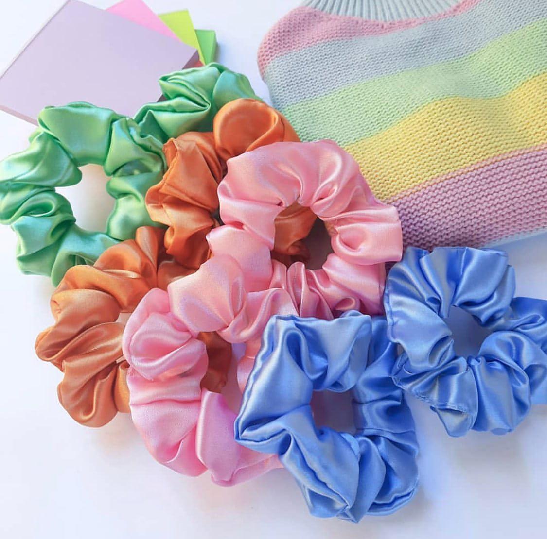 Felicia Scrunchie Medium - AGNES ALEX