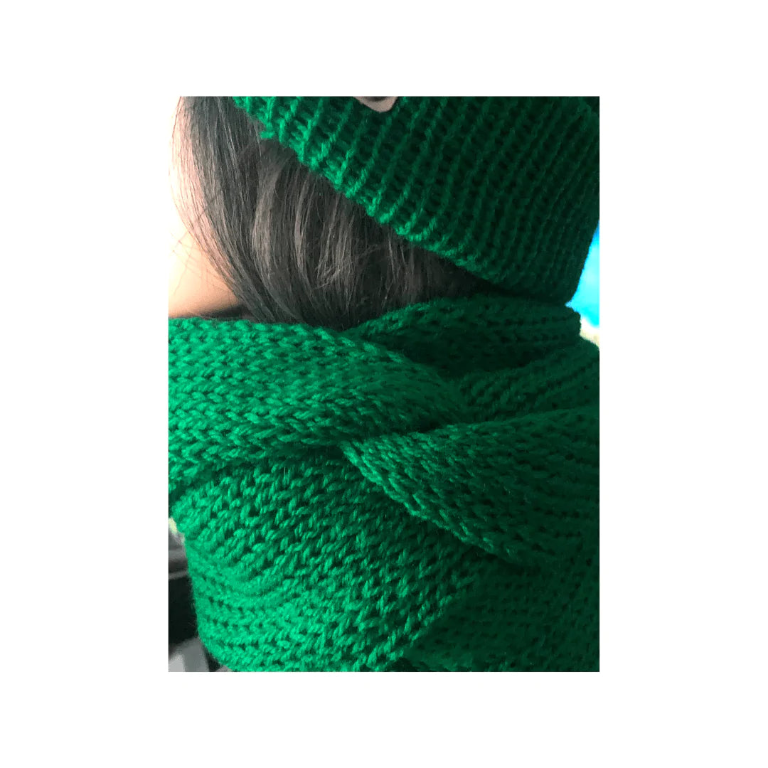 Green Scarf - AGNES ALEX